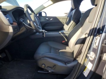 Volvo XC60 II 2023 Volvo XC 60 B5 AWD Plus Bright Theme, 2.0L R4 247KM, auto odpala i jezdzi, zdjęcie 6