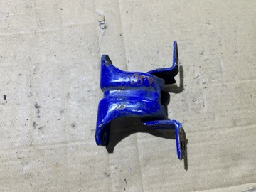 ПЕТЛЯ ДВЕРИ ПЕРЕДНЯЯ СПРАВА, NISSAN CABSTAR 98-06