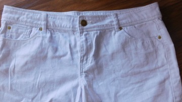 Spodenki jeans białe George 42/XL szorty