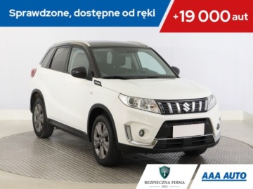 Suzuki Vitara III SUV Facelifting 1.0 BoosterJet 111KM 2019 Suzuki Vitara 1.0 BoosterJet, Salon Polska, Klima