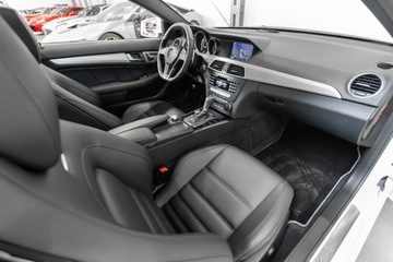 Mercedes Klasa C W204 Coupe AMG 6.2 C 63 AMG 457KM 2013 Mercedes C 63 AMG Tylko 7600 km przebiegu!, zdjęcie 24