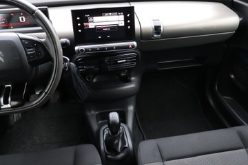 Citroen C4 Cactus Crossover 1.2 PureTech 82KM 2016 Citroen C4 Cactus 1.2 PureTech, Salon Polska, zdjęcie 7