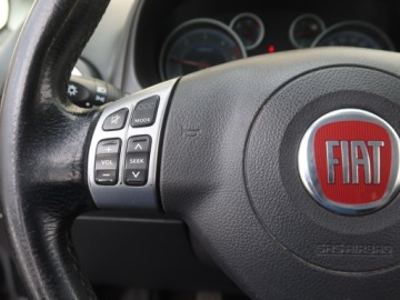 Fiat Sedici 2.0Multijet DPF 135KM 2012 Fiat Sedici 2.0 MultiJet, 4X4, Klima, zdjęcie 15