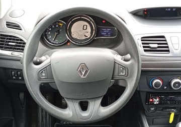 Renault Megane III Grandtour Facelifting 2013 1.6 16V 110KM 2014 Renault Megane Kupiony w Polsce - bezwypadkowy - benzyna - 1,6 - 110 KM 1.6, zdjęcie 23