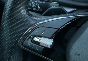 Skoda Octavia IV Liftback 1.5 TSI EVO 150KM 2022 Skoda Octavia Ambition Pakiety, Tempomat, Kamera cofania, Podgrzewane fote, zdjęcie 21