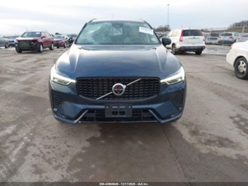 Volvo XC60 II 2025 Volvo XC 60 B5 Ultra 2025, 2.0L R4 247KM, 4x4, od ubezpieczalni. 2.0 247KM, zdjęcie 4