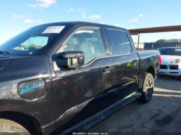 Ford 2025 Ford F150 Lightning Lariat 2025 Elektryczny 580KM, zdjęcie 2