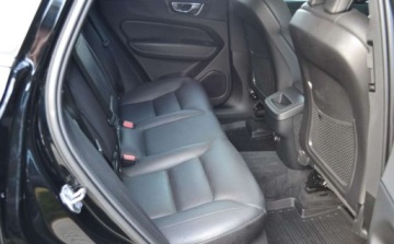 Volvo XC60 II Crossover D4 190KM 2019 Volvo XC 60 Volvo XC 60 D4 Geartronic Inscription 2.0 Diesel 190KM, zdjęcie 22