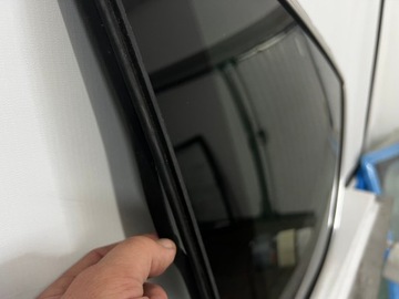 FORD S-MAX 2006- SKLO (OKNO) LEVÝ KAROSERIE CHRÓM AS3