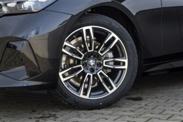 BMW Seria 5 G90-91 Touring 2.0 520d 197KM 2026 BMW 520 xDrive Limuzyna - Dostępny od ręki!, zdjęcie 6