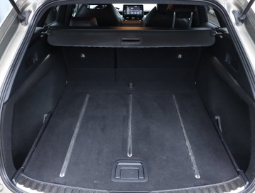 Toyota Corolla XII TS Kombi 1.8 Hybrid 122KM 2019 Toyota Corolla 1.8 Hybrid, Salon Polska, zdjęcie 12