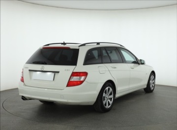 Mercedes Klasa C W204 Kombi T204 2.2 220CDI BlueEfficiency 170KM 2010 Mercedes C C 220 CDI, 167 KM, Automat, Klima, zdjęcie 4