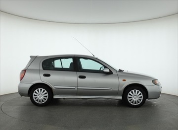 Nissan Almera II Hatchback 1.5 16V 98KM 2004 Nissan Almera 1.5, Klima, zdjęcie 5