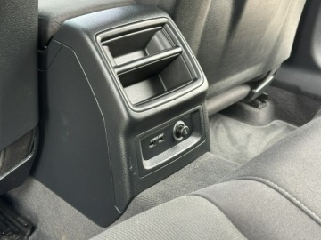 Audi A4 B9 Avant 2.0 TDI 150KM 2018 Audi A4 Avant 8xAlu Navi, Full LED Hak Climatronic, zdjęcie 13