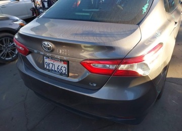 Toyota Camry IX 2019 Toyota Camry LE od ubezpieczalni 2.5 Benzyna 203KM, zdjęcie 5