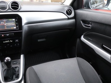 Suzuki Vitara III SUV 1.6 VVT 120KM 2015 Suzuki Vitara 1.6 VVT, Salon Polska, Serwis ASO, zdjęcie 7