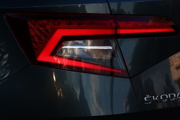 Skoda Karoq Crossover 1.5 TSI ACT 150KM 2019 Skoda Karoq 1.5 TSI ACT DSG Soleil LED Ambiente Hak, zdjęcie 3