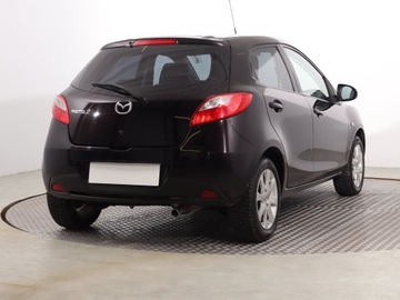 Mazda 2 II Hatchback 5d Facelifting 1.3 MZR 84KM 2012 Mazda 2 1.3 i, Klima, Klimatronic, zdjęcie 4