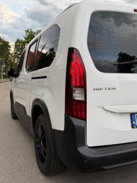Peugeot Rifter Standard 1.5 BlueHDI 130KM 2019 Peugeot Rifter wersja dluga L2 HDI - 6 biegow Zadbany w oryginale VAT 23%, zdjęcie 11