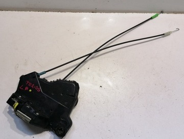 DAIHATSU TERIOS 06R - ZÁMEK DVEŘE LEVÝ PŘEDNÍ