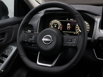 Nissan Qashqai III Crossover Facelifting 1.3 DIG-T MHEV 158KM 2025 Nissan Qashqai 1.3 DIG-T MHEV, 1. Właściciel, zdjęcie 19