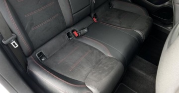 Mercedes CLA C118/X118 Coupe Facelifting 1.3 200 163KM 2024 Mercedes-Benz CLA Salon PL AMG 7G-DCT Panorama Kamera Multibeam LED BlindS, zdjęcie 25