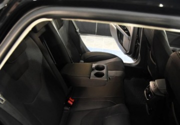 Ford Mondeo V Kombi 2.0 TDCi 150KM 2019 Ford Mondeo Automat _ 2.0 diesel _ Bardzo bogata wersja wyposazenia _ 2.0, zdjęcie 7