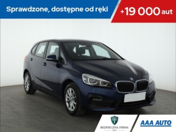 BMW Seria 2 F22-F23-F45-F46 Coupe Facelifting 218d 150KM 2020 BMW 2 Active Tourer 218d Active Tourer