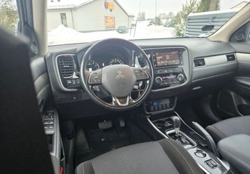 Mitsubishi Outlander III SUV Facelifting 2017 2.0 150KM 2019 Mitsubishi Outlander Auto przetestowane Slawno- Zakopane- Slawno. Pewne a, zdjęcie 15