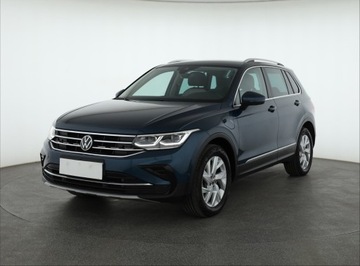 Volkswagen Tiguan II SUV Plug-in 1.4 TSI e-HYBRID 245KM 2023 VW Tiguan 1.4 TSI eHybrid, Salon Polska, zdjęcie 1