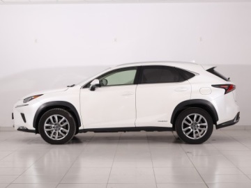 Lexus NX I SUV Facelifting 300h 197KM 2018 Lexus NX 300h, Salon Polska, Serwis ASO, 4X4, zdjęcie 2
