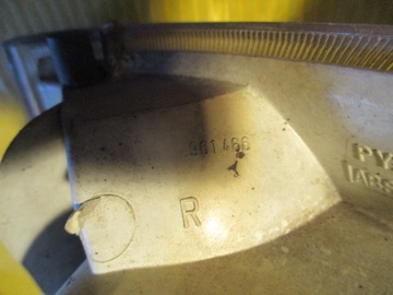 7820/3 SVĚTLO SMĚROVKA BLIKAČ PRAVÝ PŘEDNÍ FORD FIESTA MK3 961.466