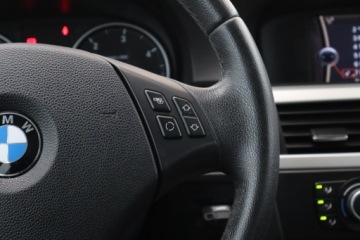 BMW Seria 3 E90-91-92-93 Touring E91 2.0 318d 143KM 2012 BMW 3 318 d, Navi, Xenon, Klima, Klimatronic, zdjęcie 17