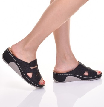 ТАПОЧКИ НА ТЕЛЕЖКЕ ЖЕНСКИЕ ИЗ ПЕНЫ, ОЧЕНЬ ЛЕГКОЙ КОЖИ, НА РЕЗИНКЕ