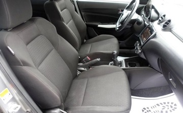 Suzuki Swift VI 2018 Suzuki Swift 1.2 90KM Hybrid Allgrip 4x4 Full opcja Oryginalny przebieg 1.2, zdjęcie 11