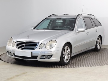 Mercedes Klasa E W211 Kombi S211 3.0 V6 (320 CDI) 224KM 2007 Mercedes E E 320 CDI , 221 KM, Automat, Klima, zdjęcie 1