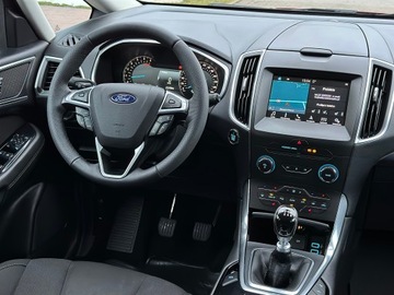 Ford S-Max II Van 2.0 TDCi 150KM 2017 FORD S-MAX 2.0 TDCI TITANIUM Carplay / Virtual / HAK / FULL LED, zdjęcie 28