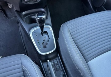 Toyota Yaris III Hatchback 5d Facelifting Hybrid 100KM 2017 Toyota Yaris 1,5 Benzyna Hybryda Automat GWARANCJA Zamiana Zarejestrowany, zdjęcie 19
