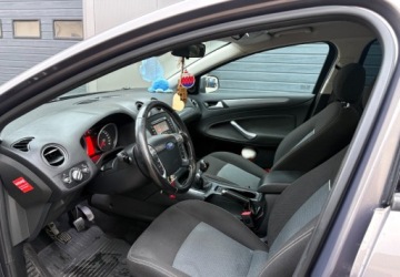 Ford Mondeo IV Kombi 2.0 Duratorq TDCi DPF 140KM 2011 Ford Mondeo FORD MONDEO 2.0TDCI TARNOW 2.0 Diesel 140KM, zdjęcie 8