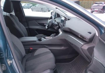 Peugeot 5008 II Crossover Facelifting 1.2 PureTech 130KM 2021 Peugeot 5008 1.2 PureTech Active Pack SS EAT8 SalonPL FVat Zadbany Od Reki, zdjęcie 12