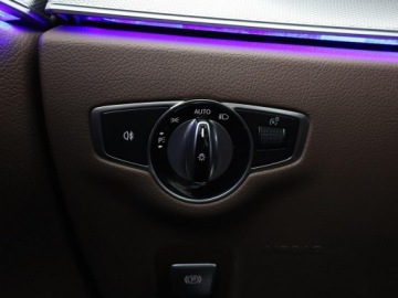 Mercedes Klasa E W213 Kombi 2.0 250 211KM 2017 Mercedes E 250 Avantgarde E250 kamera navi automat, zdjęcie 33