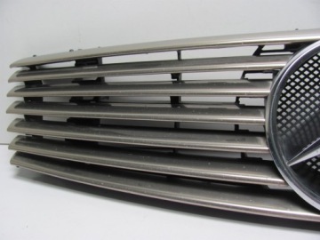 Решетка радиатора Mercedes R129 SL Grill до рестайлинга
