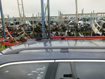 BMW E61 STŘEŠNÍ NOSIČ STŘEŠNÍ LEVÝ PRAVÝ KOMPLET