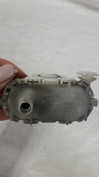 Исполнительный механизм лючка топливного бака 8D0862153 A4 B5