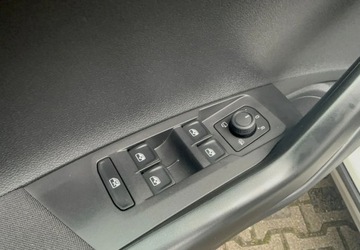 Volkswagen Taigo 1.0 TSI 95KM 2023 Volkswagen Taigo 1.0 TSI 95 KM 5 bieg.manual Life Benzyna 95KM, zdjęcie 14