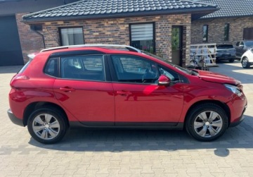 Peugeot 2008 I SUV Facelifting 1.2 PureTech 110KM 2018 Peugeot 2008 Automat Panorama Nawigacja 1.2 Benzyna 110KM, zdjęcie 2