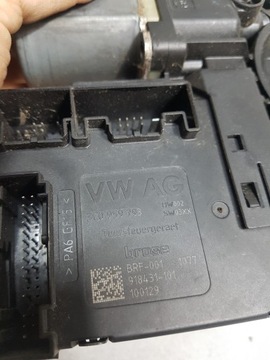 MOTOR SKEL LEVÝ VW PASSAT B7 3C0959793B