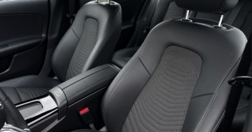 Mercedes CLA C118/X118 Coupe Facelifting 1.3 200 163KM 2024 Mercedes-Benz CLA Salon PL Od Dealera Kamera Android Podgrzewane fotele MB, zdjęcie 10