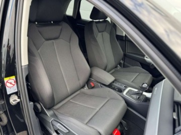 Audi Q3 II SUV 1.5 35 TFSI 150KM 2022 Audi Q3 150 KM,Ambiente,Smartphone Interface,Kamera 1.5 Benzyna 150KM, zdjęcie 25