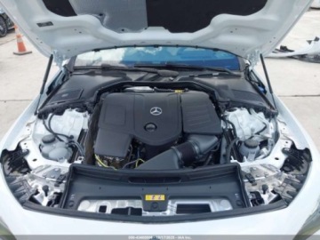 Mercedes CLE 2024 Mercedes-Benz CLE 300 4Matic 2024 2.0l 2.0 Benzyna 255KM, zdjęcie 8